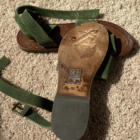 Free People sandals - Picture 3 of 3